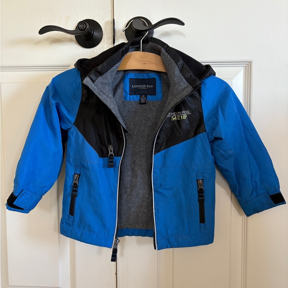 London Fog Black and Blue Outerwear